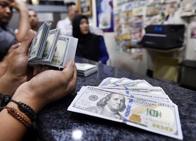 “الأعلى في مصرف أبوظبي”.. سعر الدولار اليوم الثلاثاء 14 فبراير أمام الجنيه في البنوك