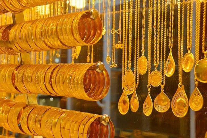 بكام في الصاغة | سعر الذهب اليوم الاثنين 13 فبراير في مصر بدون مصنعية