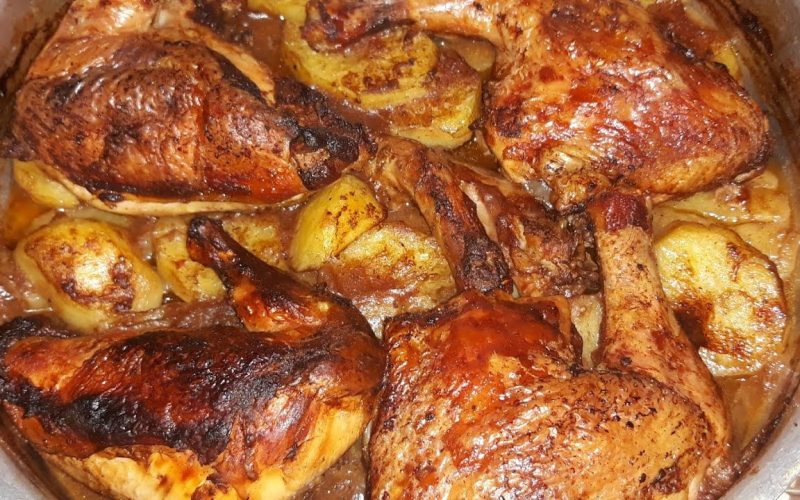 “بطرق مختلفة في رمضان 2023” طريقة عمل صينية البطاطس في الفرن مع الدجاج المشوي بالخطوات