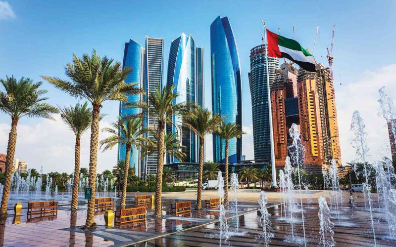 رسميا.. الإمارات تعلن موعد بداية رمضان بعد استطلاع الهلال