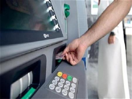 “هترجع فلوسك ازاي”.. كيفية استرداد الأموال عند عدم خروجها من ماكينة ATM وسحبها من الرصيد