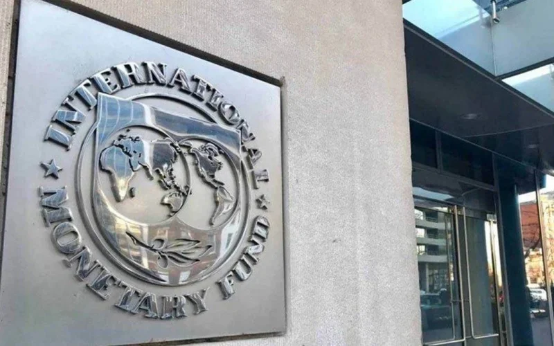 صندوق النقد الدولي يصدر قرارًا هامًا بخصوص برنامج الإصلاح المصري.. تفاصيل