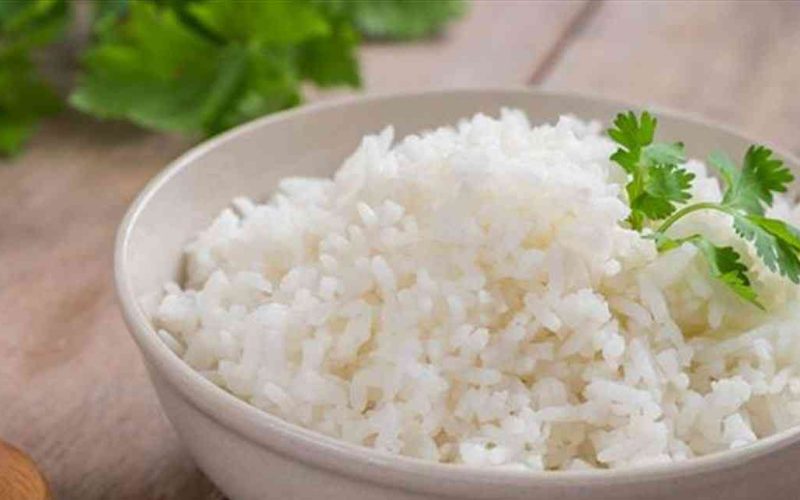 يسبب ارتفاع الكوليسترول .. احذر تناول هذا النوع من الأرز بكثرة