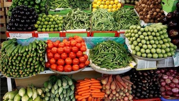 البصل بـ 16 جنيه.. أسعار الخضراوات والفاكهة اليوم الإثنين 17 يوليو داخل سوق العبور