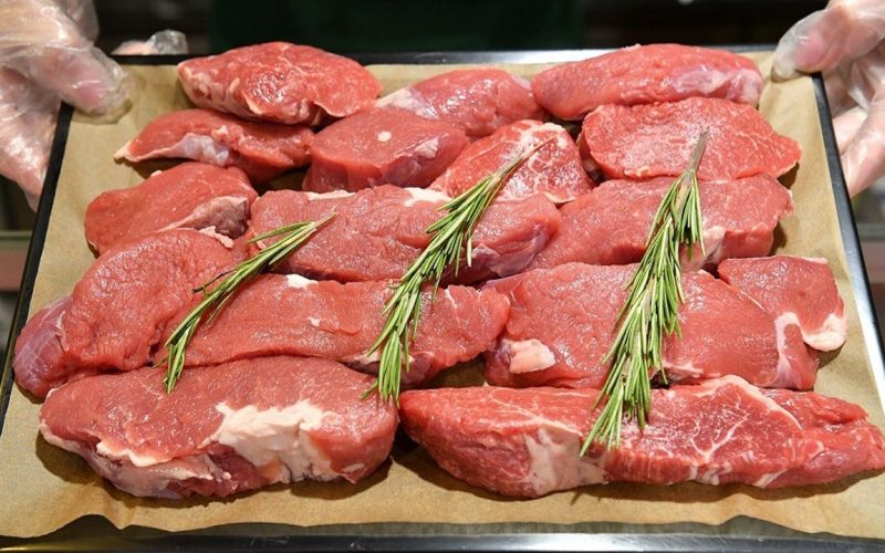 أسعار اللحوم اليوم 8 يوليو 2023 بمنافذ أمان والقوات المسلحة والمجمعات الاستهلاكية