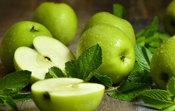 فائدة خارقة.. تناول التفاح يوميًا يحميك من مرض خطير