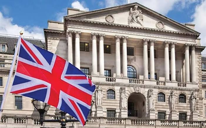 قرار عاجل من بنك إنجلترا بخصوص سعر الفائدة
