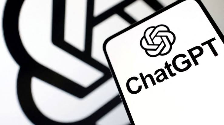 أفضل 7 استخدمات لتطبيق ChatGPT Vision لعام 2024