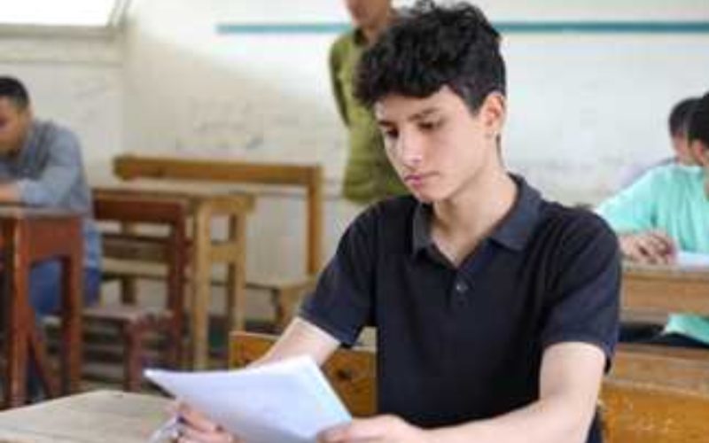 في القاهرة والمحافظات.. جدول امتحانات الصف الثاني الثانوي 2024 للفصل الدراسي الثاني